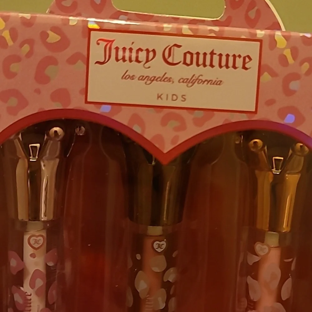 Juicy Couture Pink Leopard Lip Gloss Set
